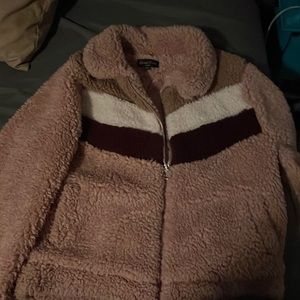 Light pink fluffy jacket with pockets
